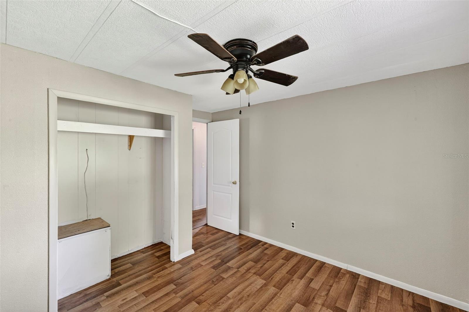 37016 WATERSIDE DR, ZEPHYRHILLS, FL, 33541