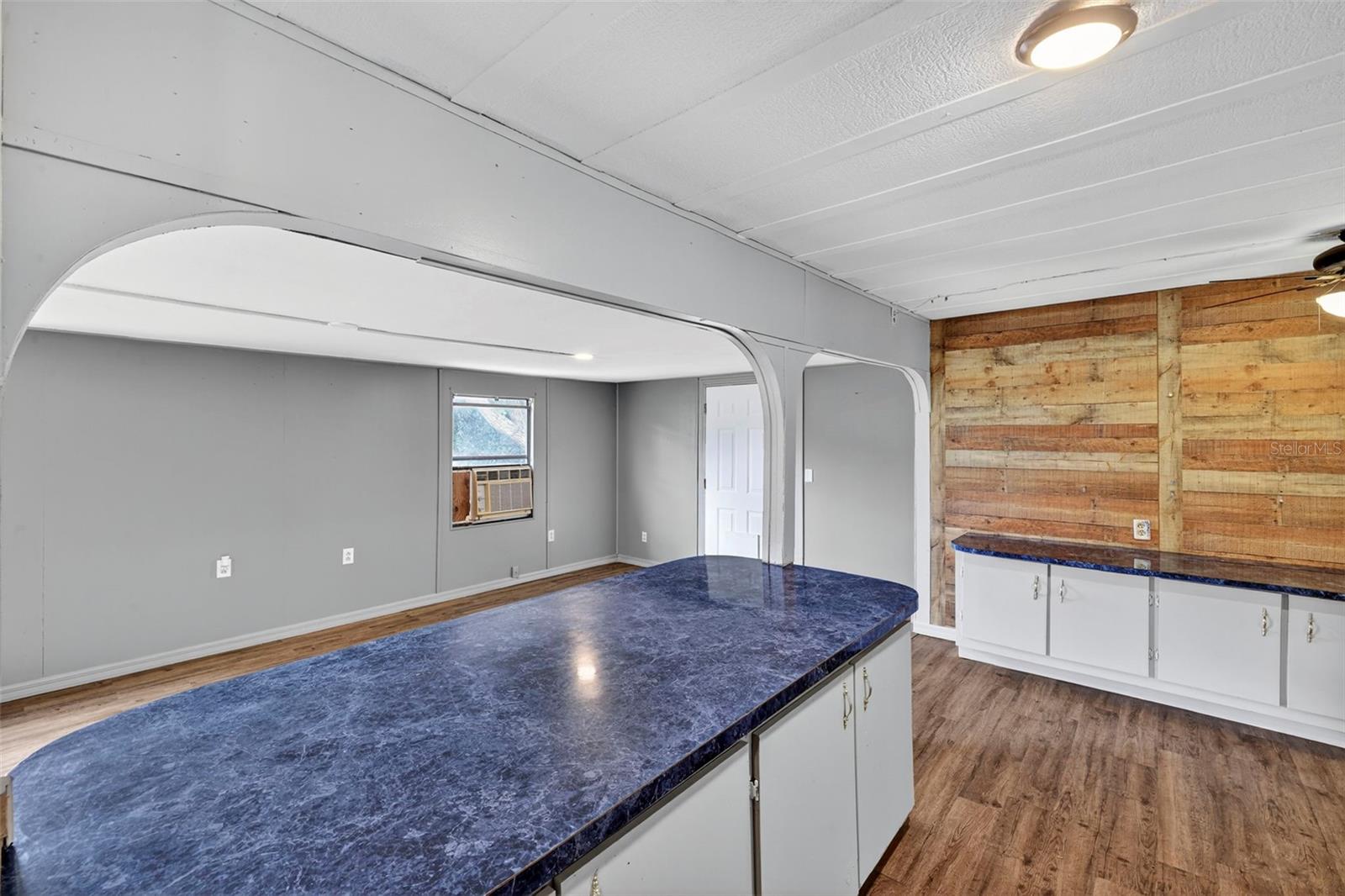 37016 WATERSIDE DR, ZEPHYRHILLS, FL, 33541