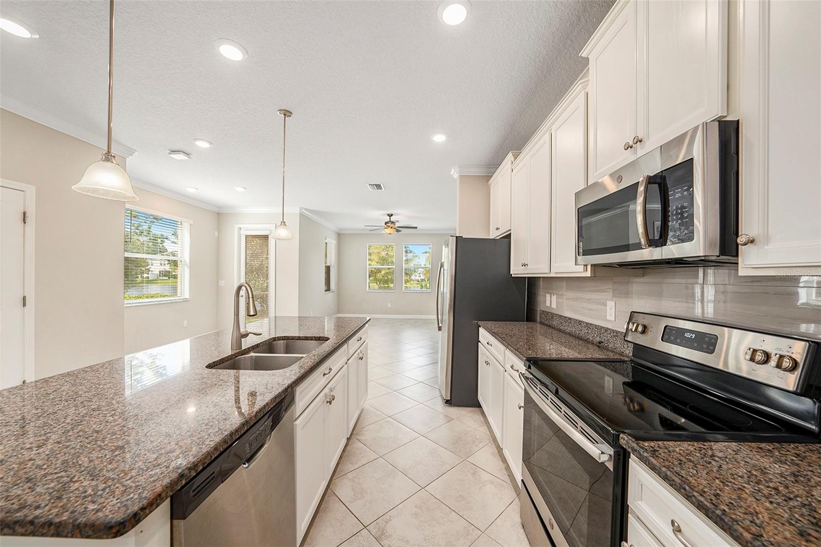 18846 NOBLE CASPIAN DR, LUTZ, FL, 33558