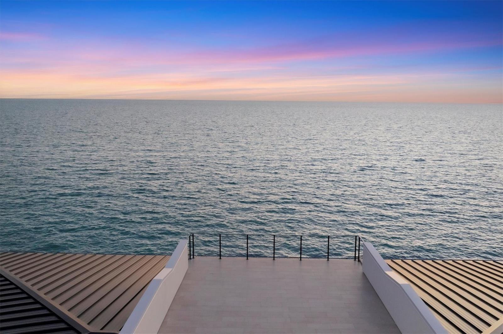 TB8435241 Property Photo