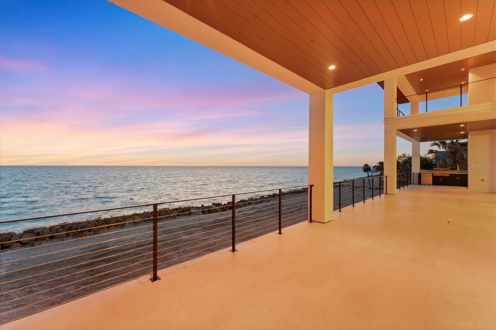 TB8435241 Property Photo