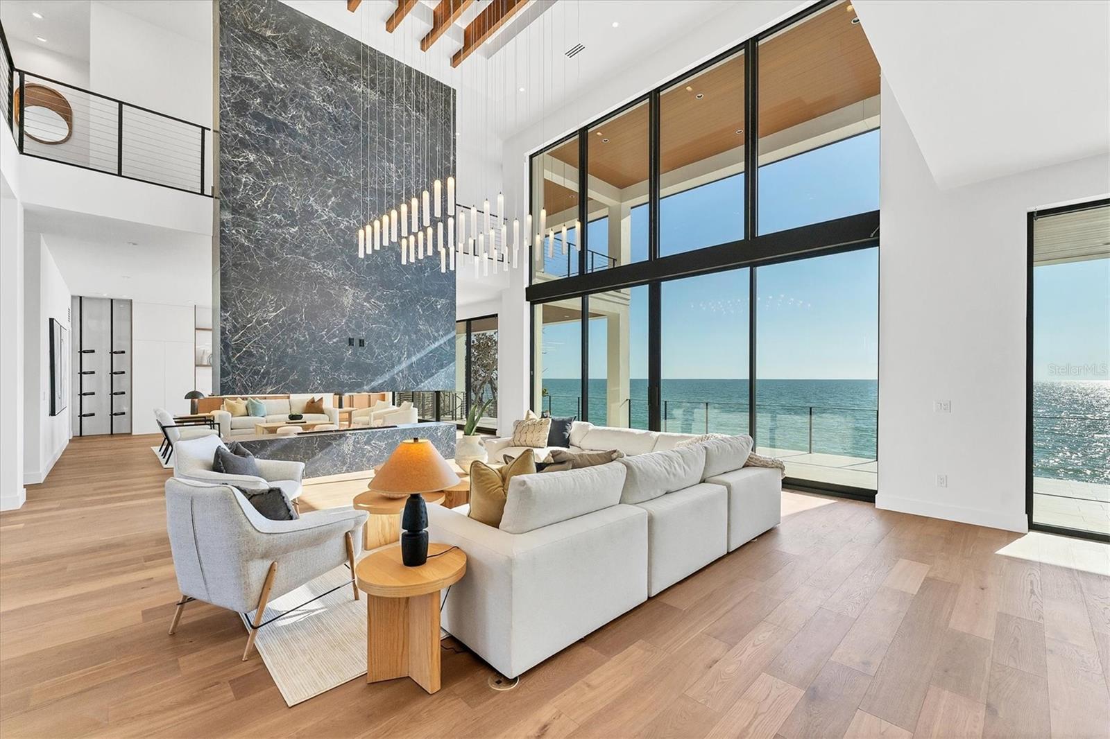 TB8435241 Property Photo