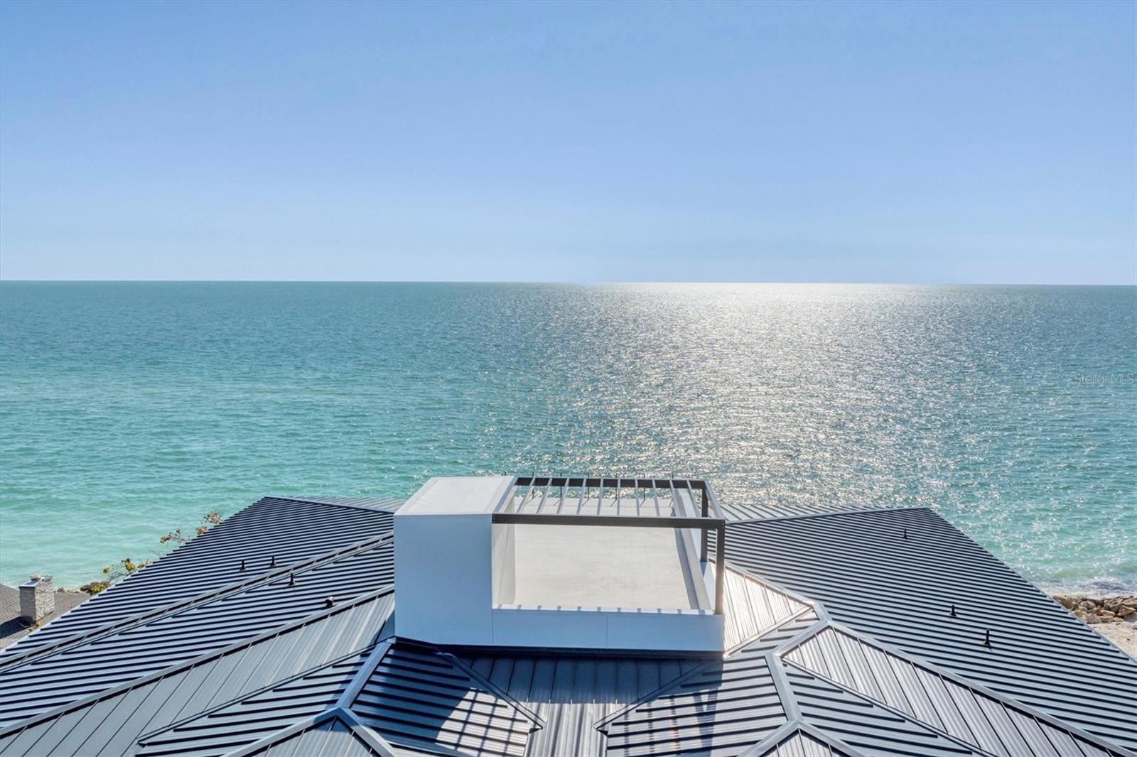 TB8435241 Property Photo