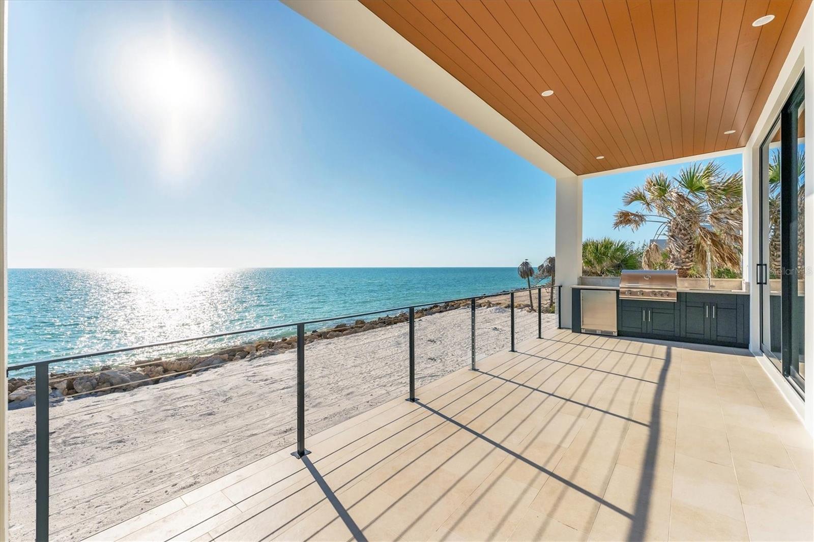 TB8435241 Property Photo