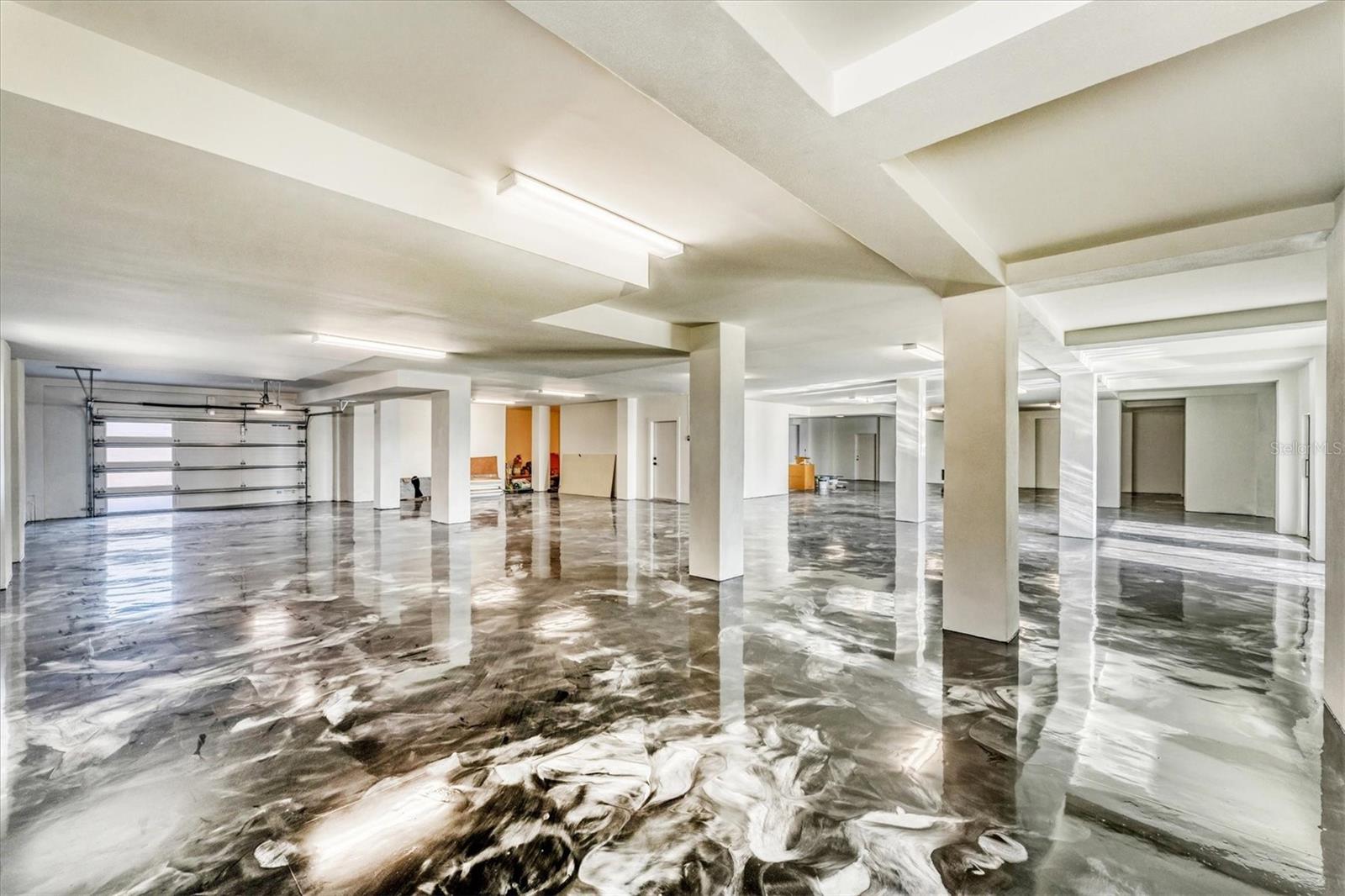 TB8435241 Property Photo