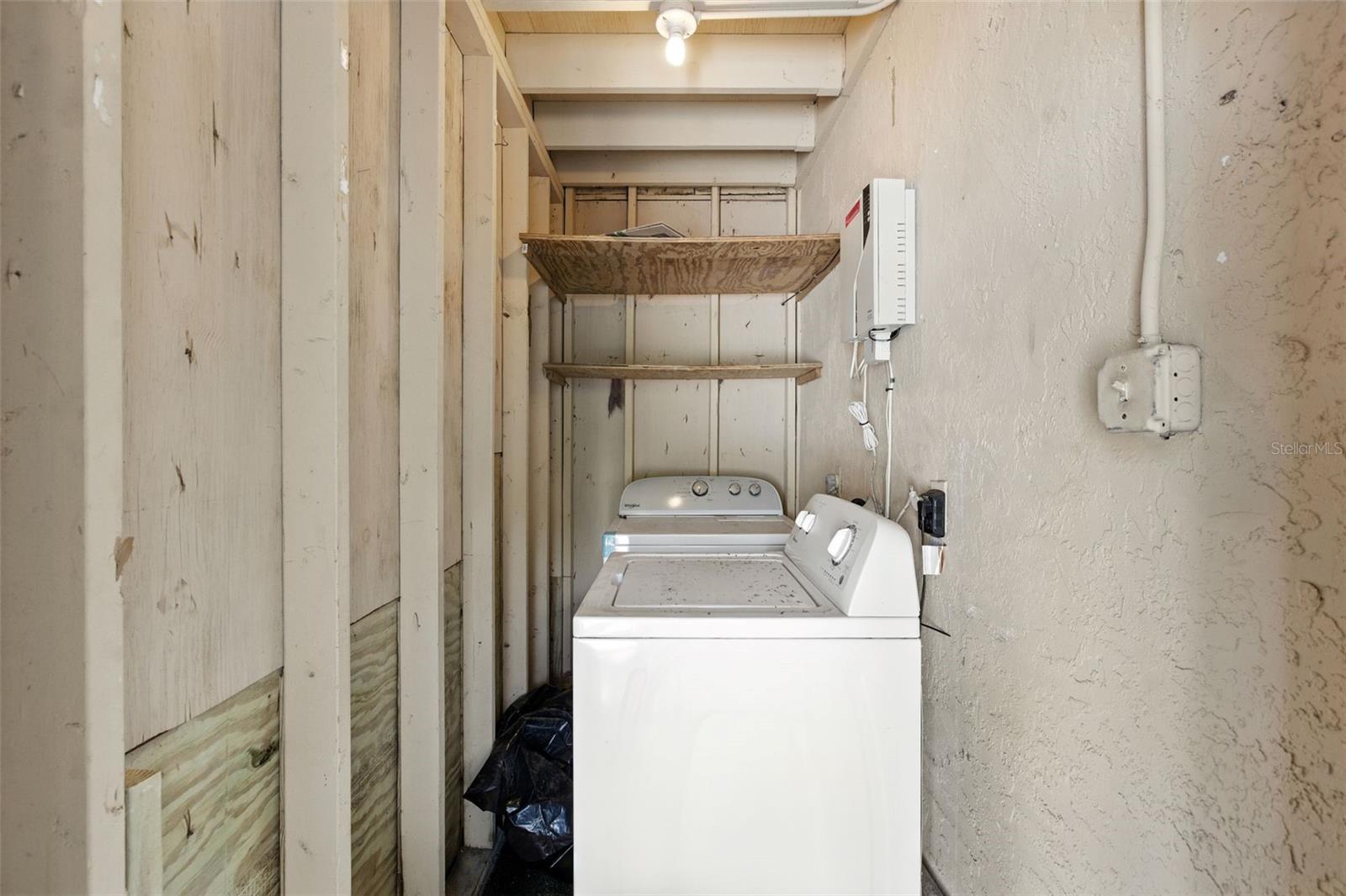 408 and 410 S TAMPANIA, TAMPA, FL, 33609