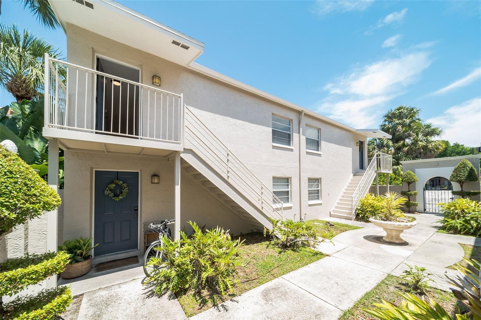 408 and 410 S TAMPANIA, TAMPA, FL, 33609