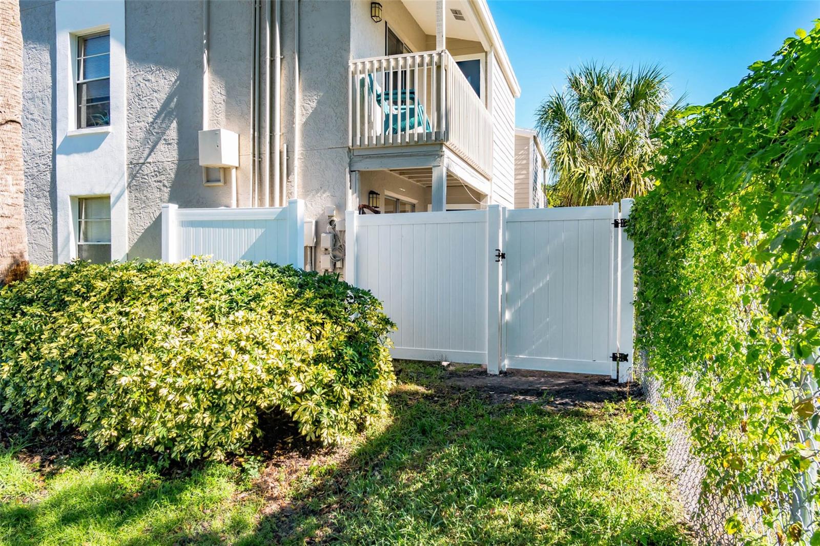 408 and 410 S TAMPANIA, TAMPA, FL, 33609