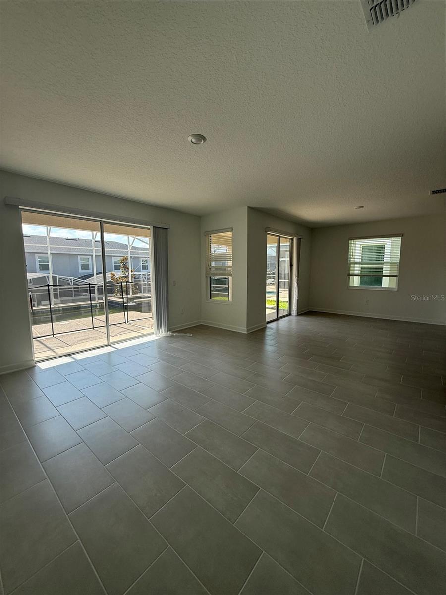 1123 KINGSBARN ST, DAVENPORT, FL, 33896