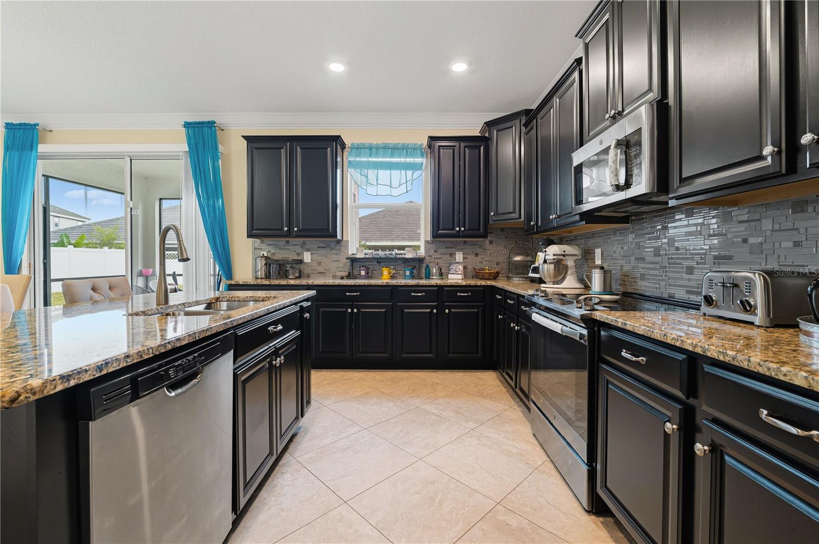 12041 CARDINAL FLOWER DR, RIVERVIEW, FL, 33579