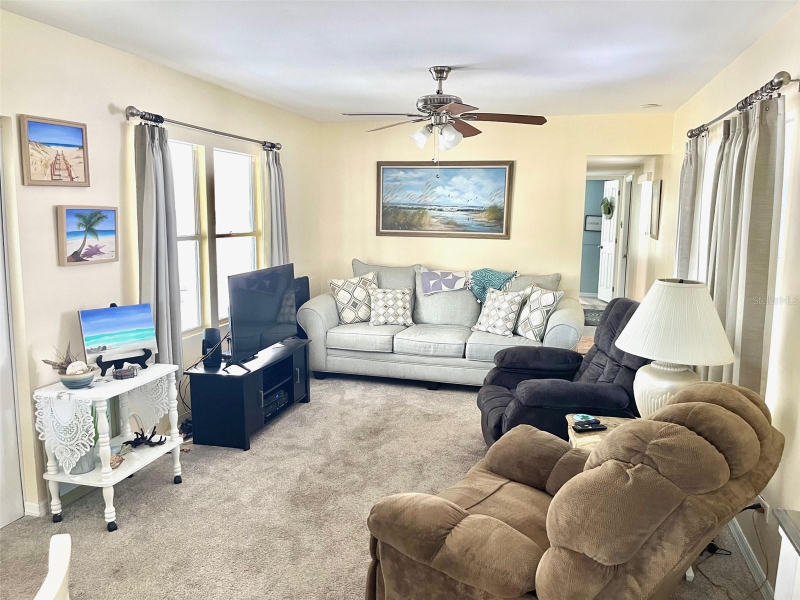 TB8435269 Property Photo