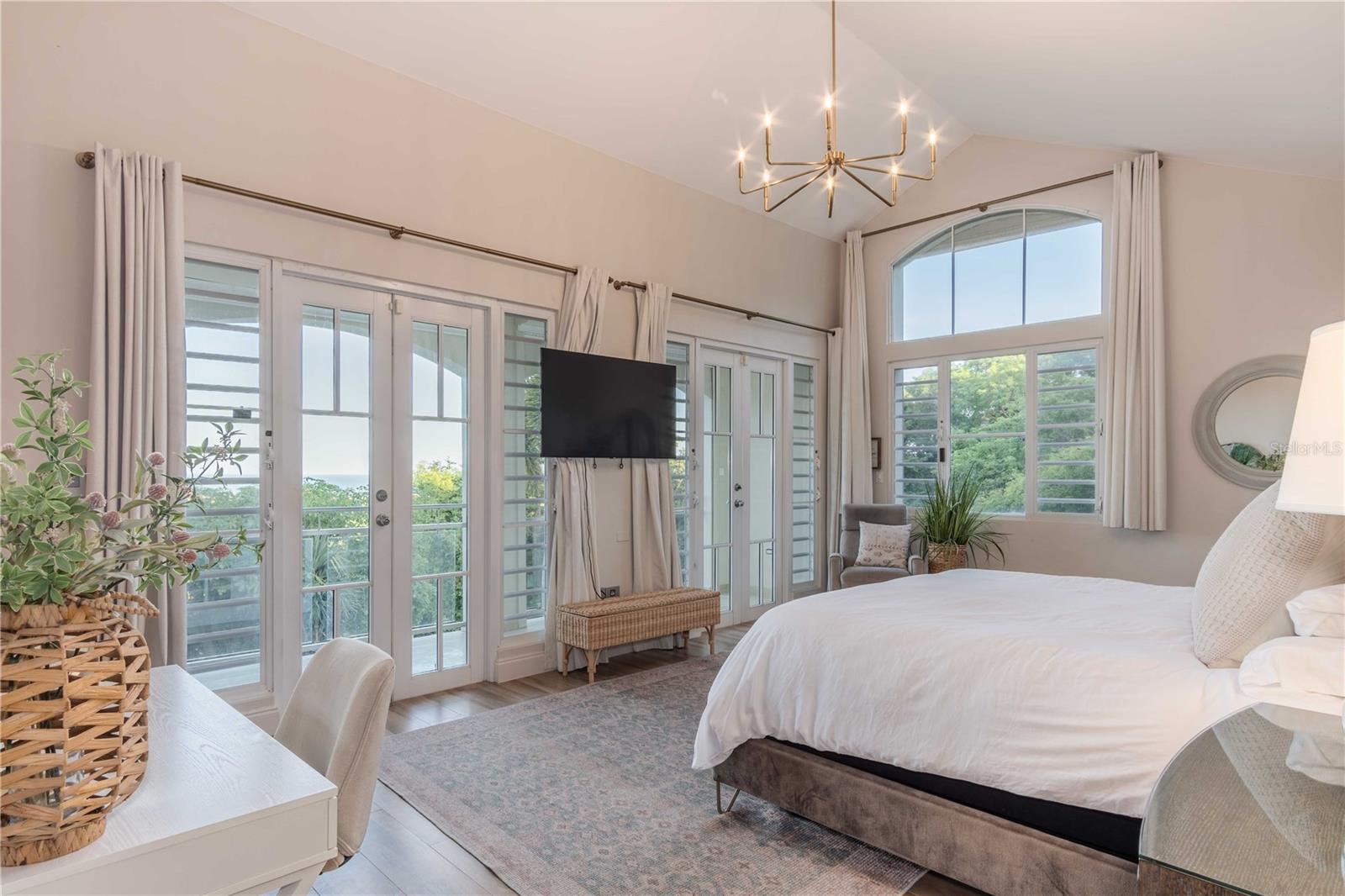 PR9116534 Property Photo