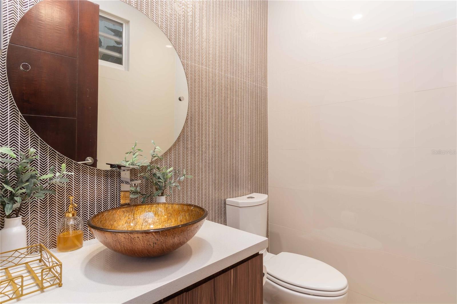 PR9116534 Property Photo