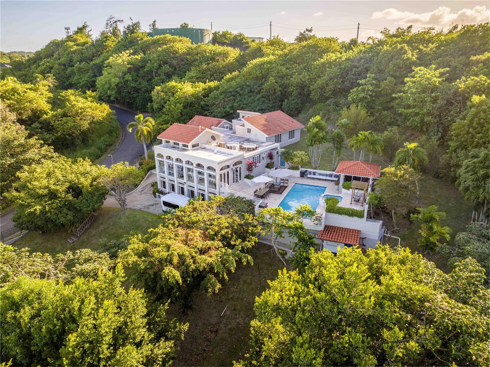 PR9116534 Property Photo