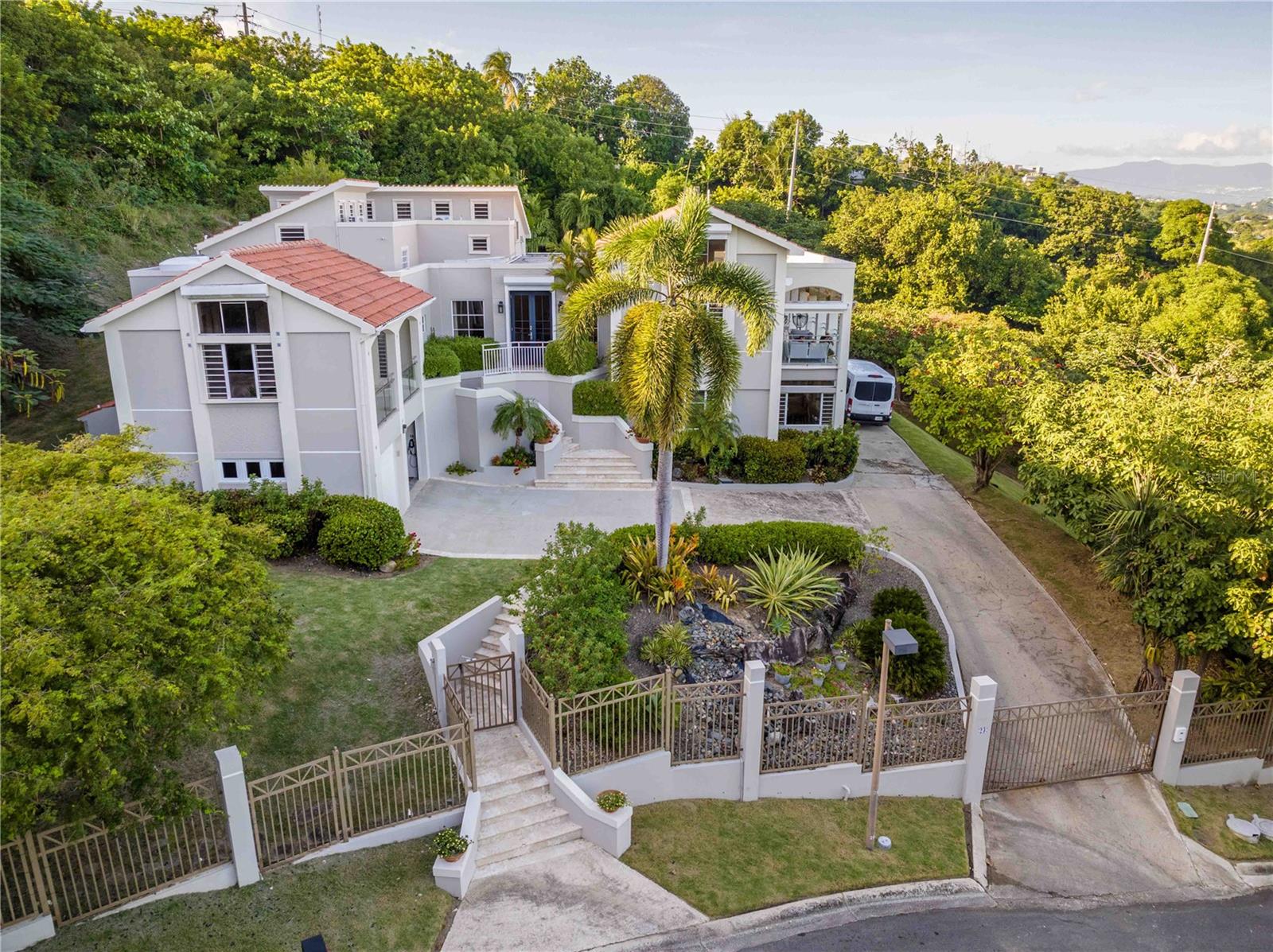 PR9116534 Property Photo