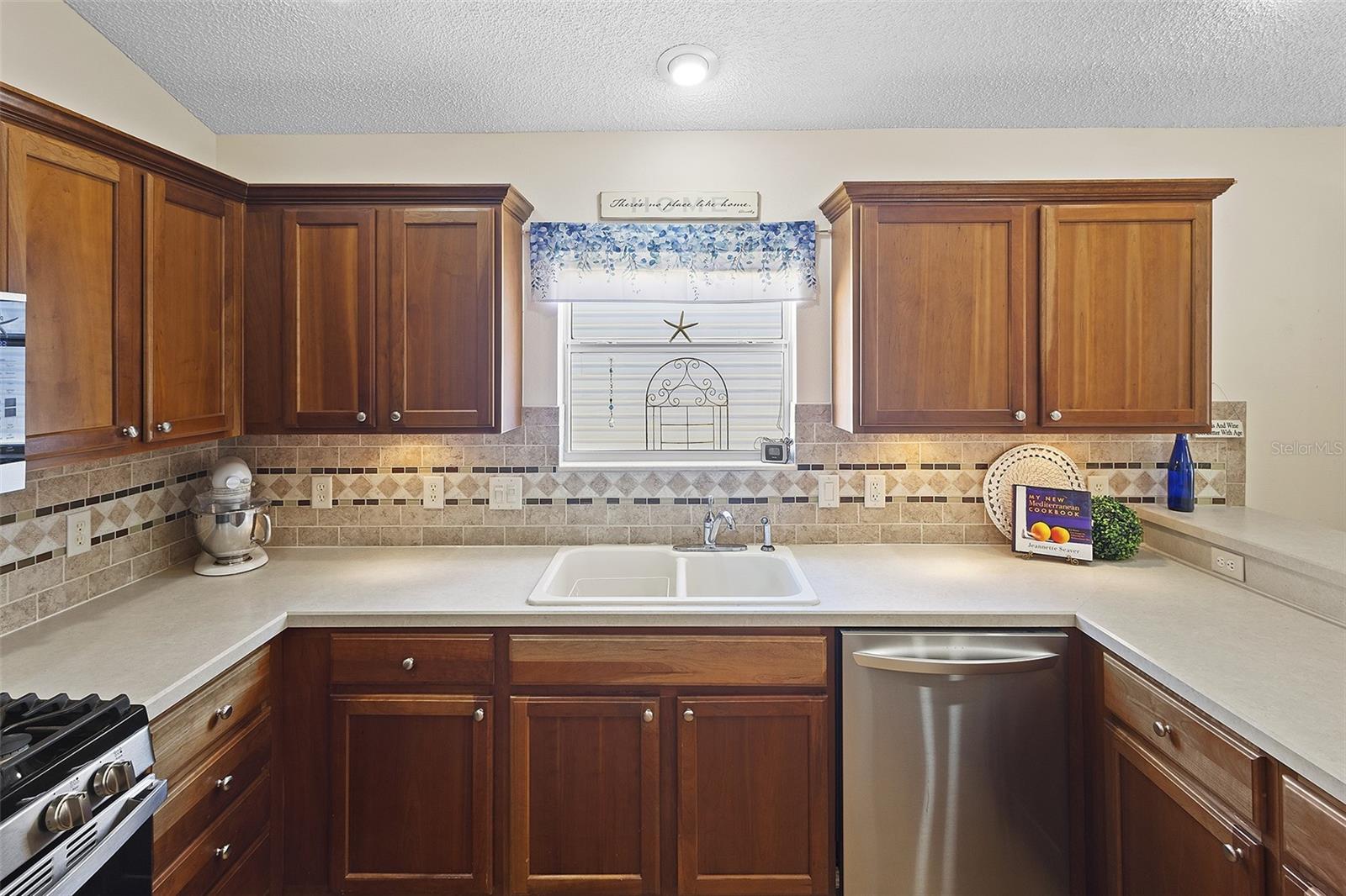 2053 DUVAL CT, THE VILLAGES, FL, 32162