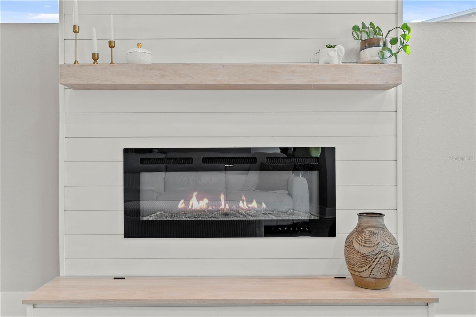 2560 12TH TER N, ST PETERSBURG, FL, 33713