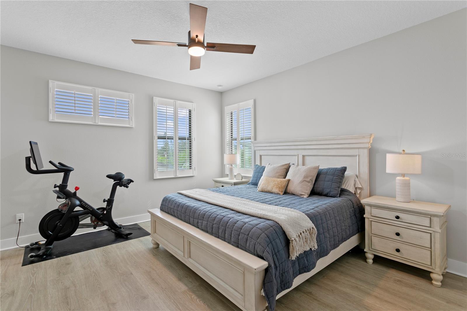 2560 12TH TER N, ST PETERSBURG, FL, 33713