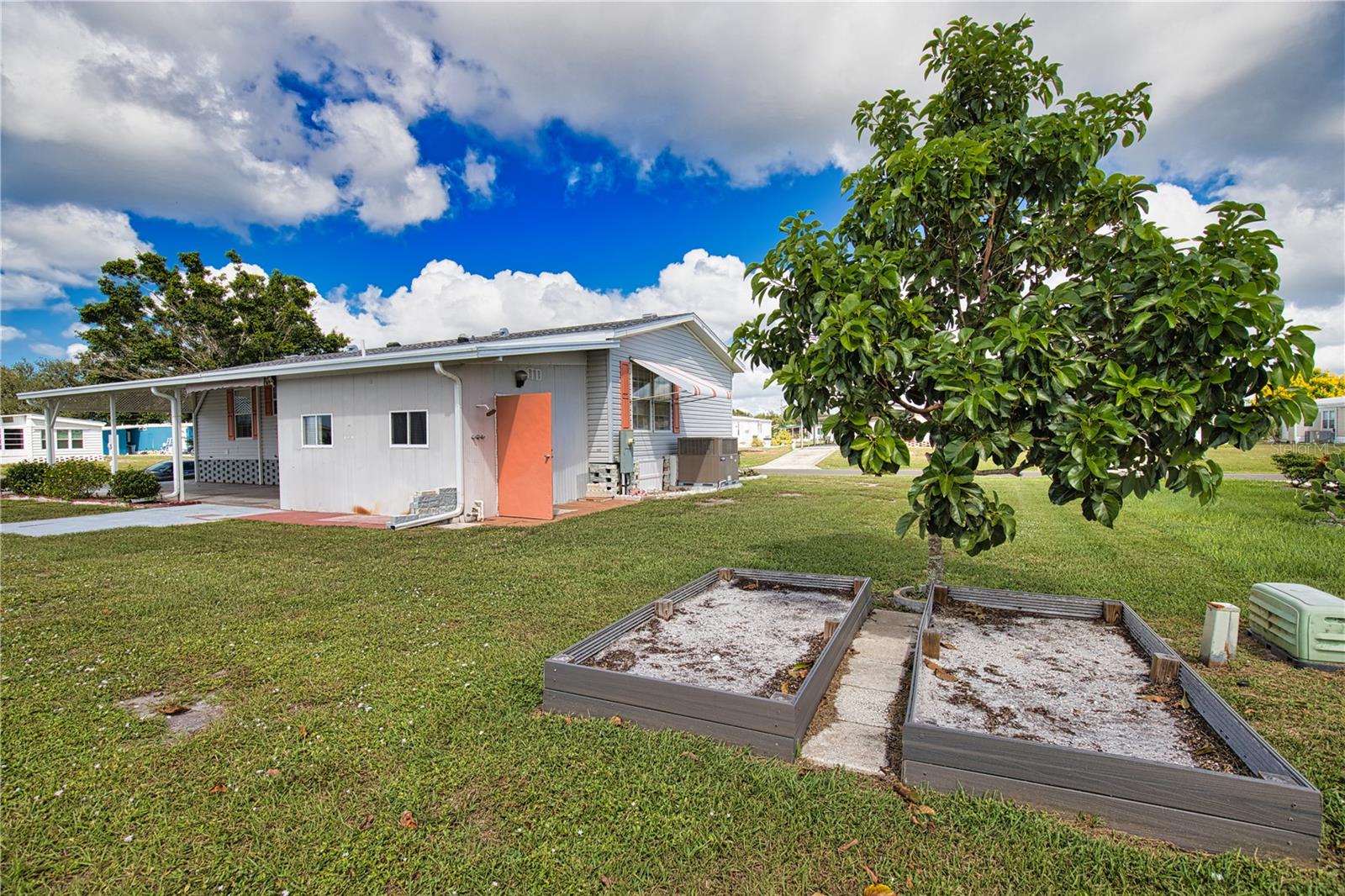 1555 SANDERLING DR, ENGLEWOOD, FL, 34224