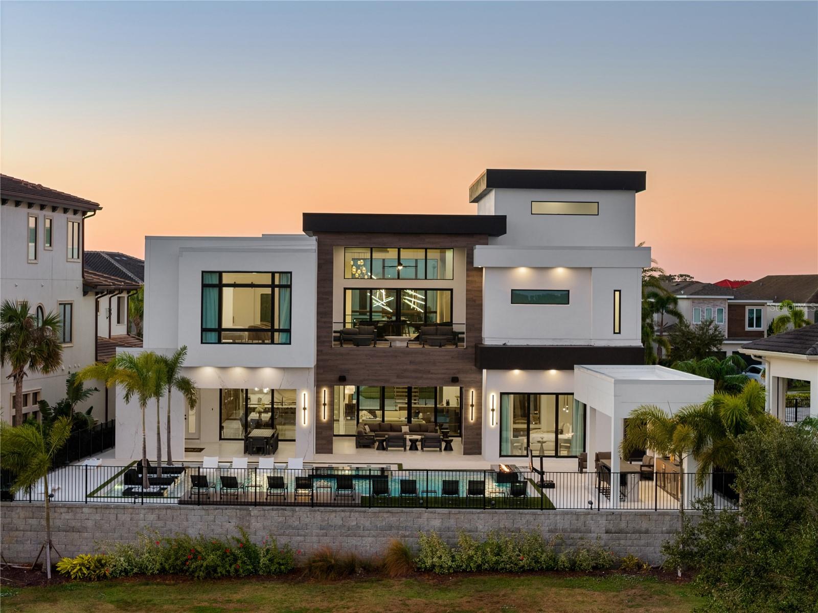 O6350383 Property Photo