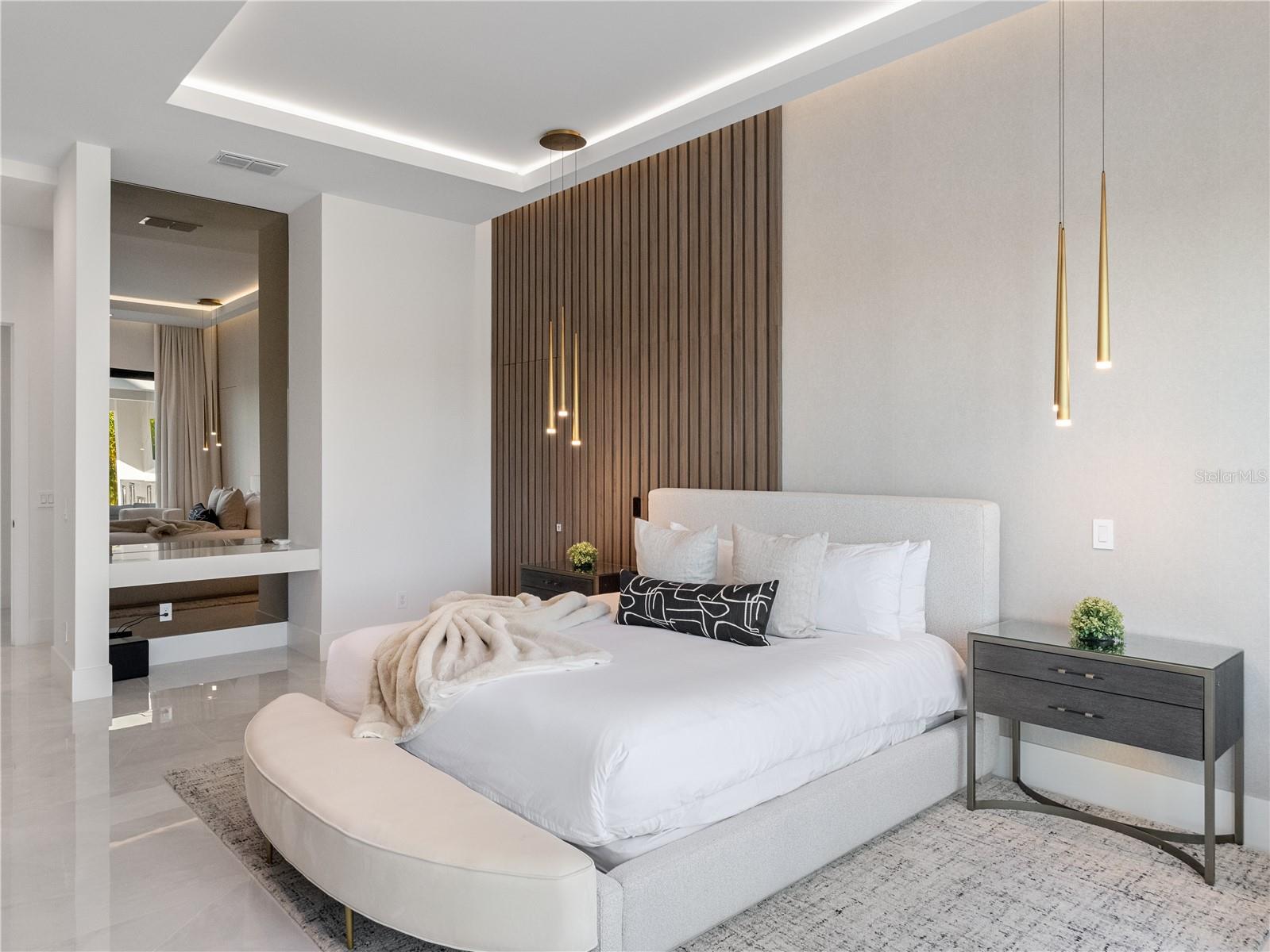 O6350383 Property Photo