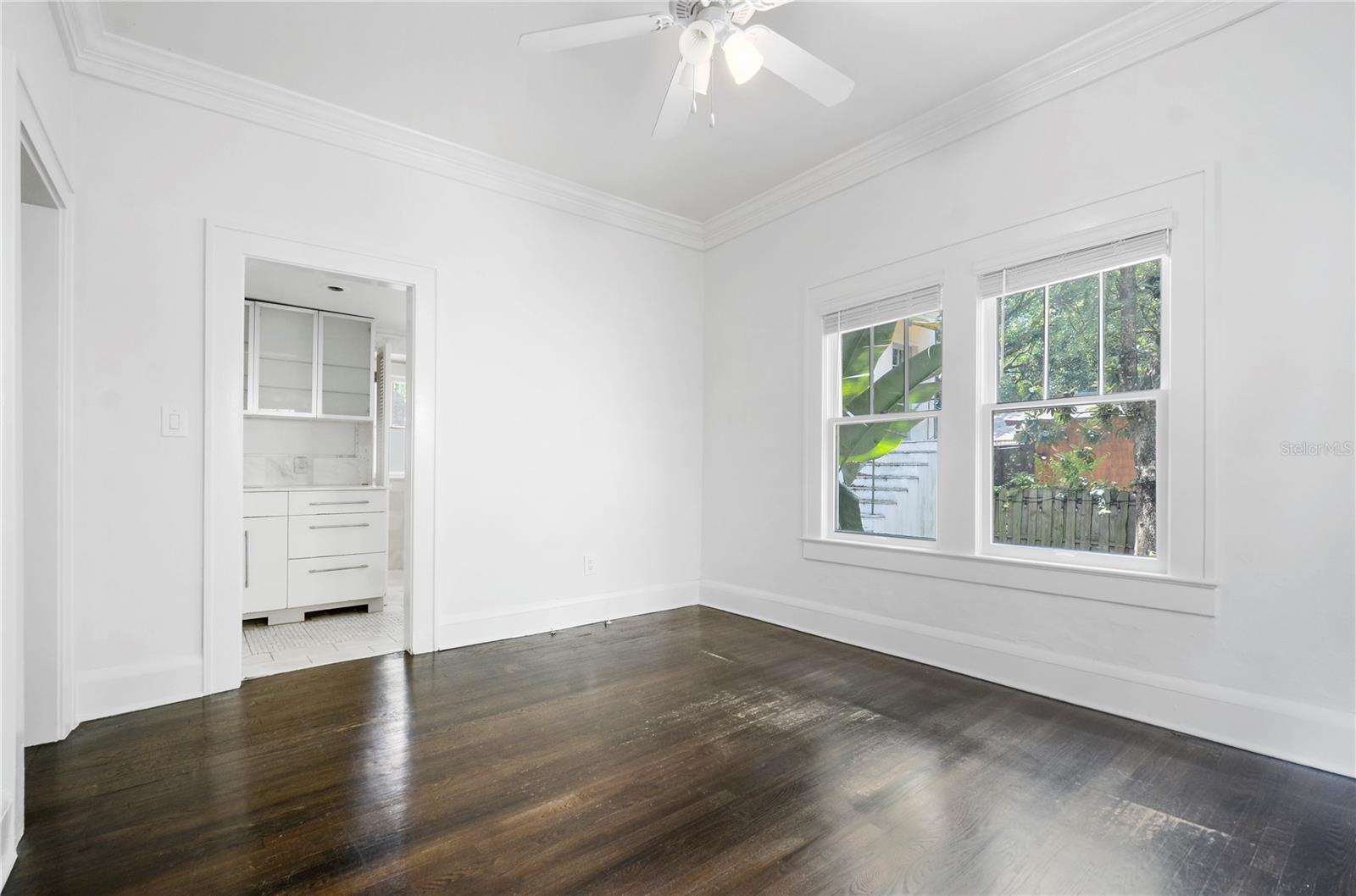 1202 E WASHINGTON ST, ORLANDO, FL, 32801