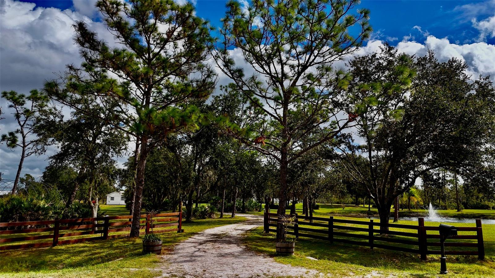 7425 245TH ST E, MYAKKA CITY, FL, 34251