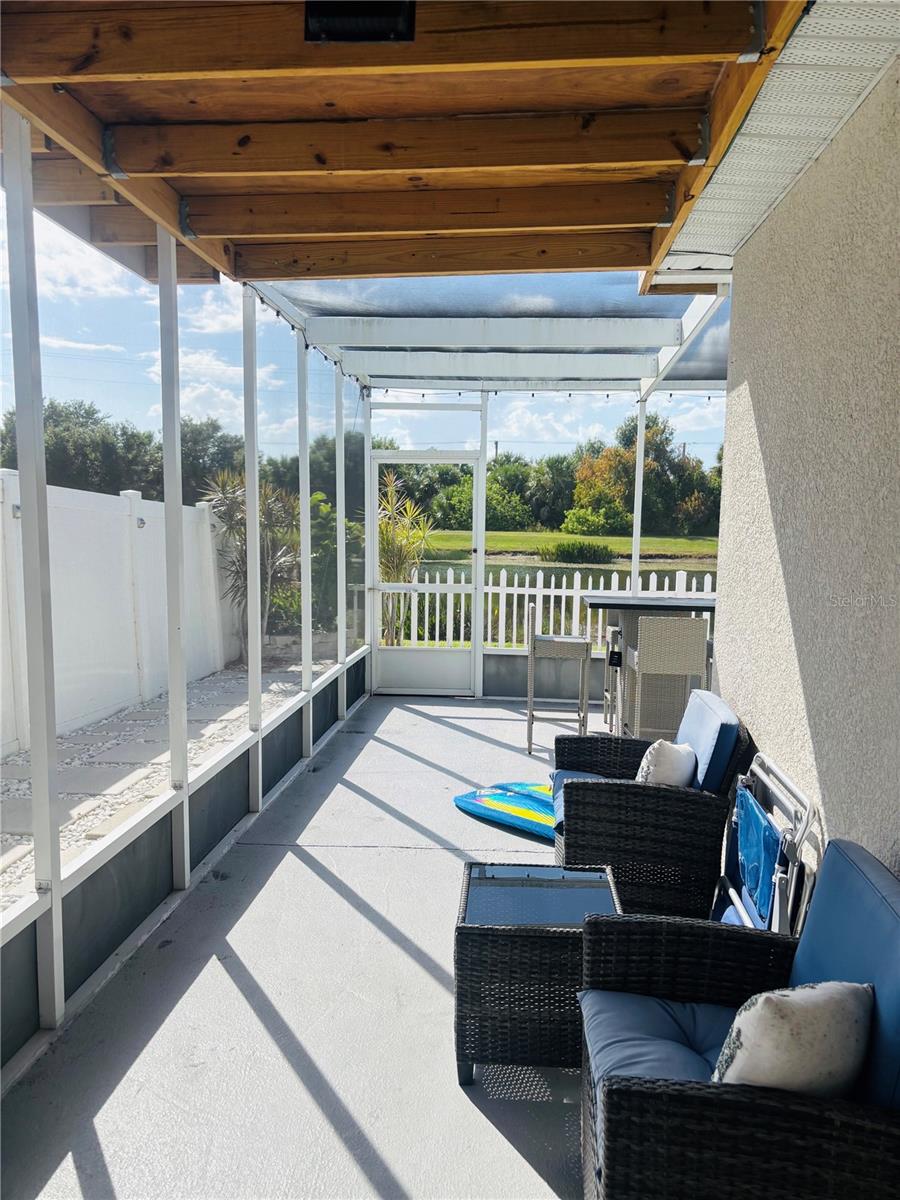 12107 BARNSLEY RESERVE PL, GIBSONTON, FL, 33534