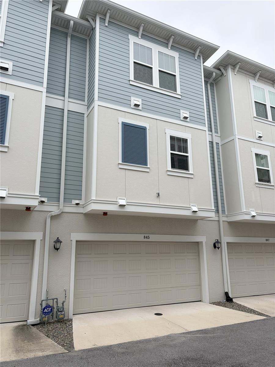 845 BURLINGTON AVE N, ST PETERSBURG, FL, 33701