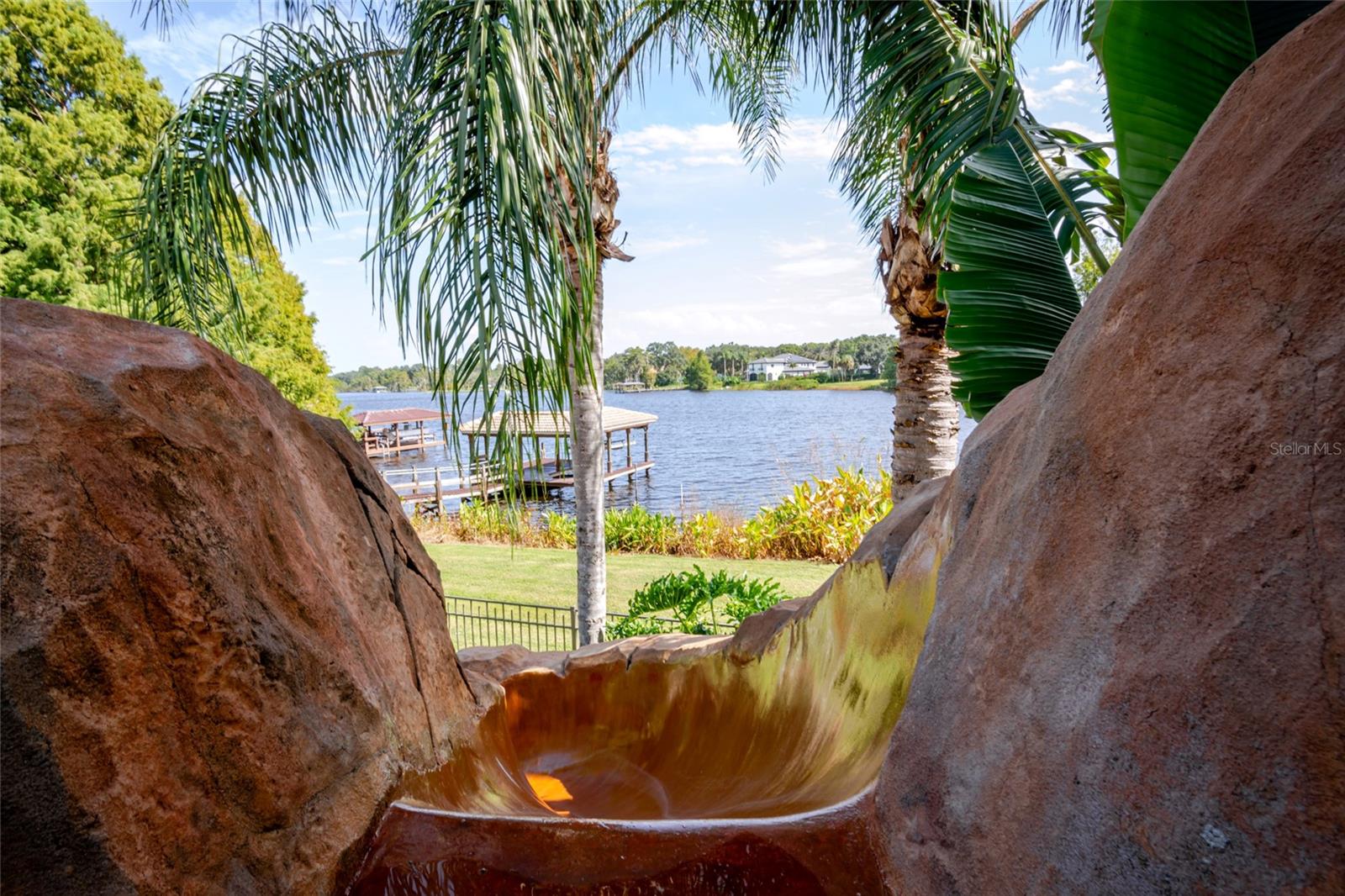 O6350408 Property Photo