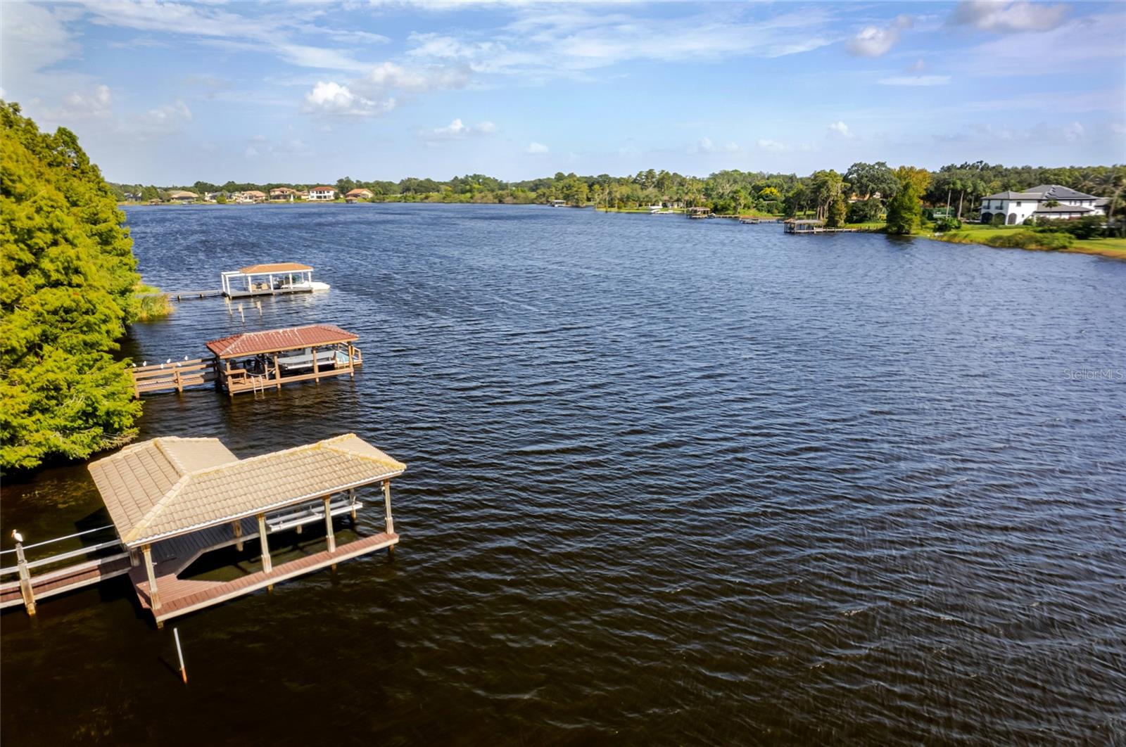 O6350408 Property Photo