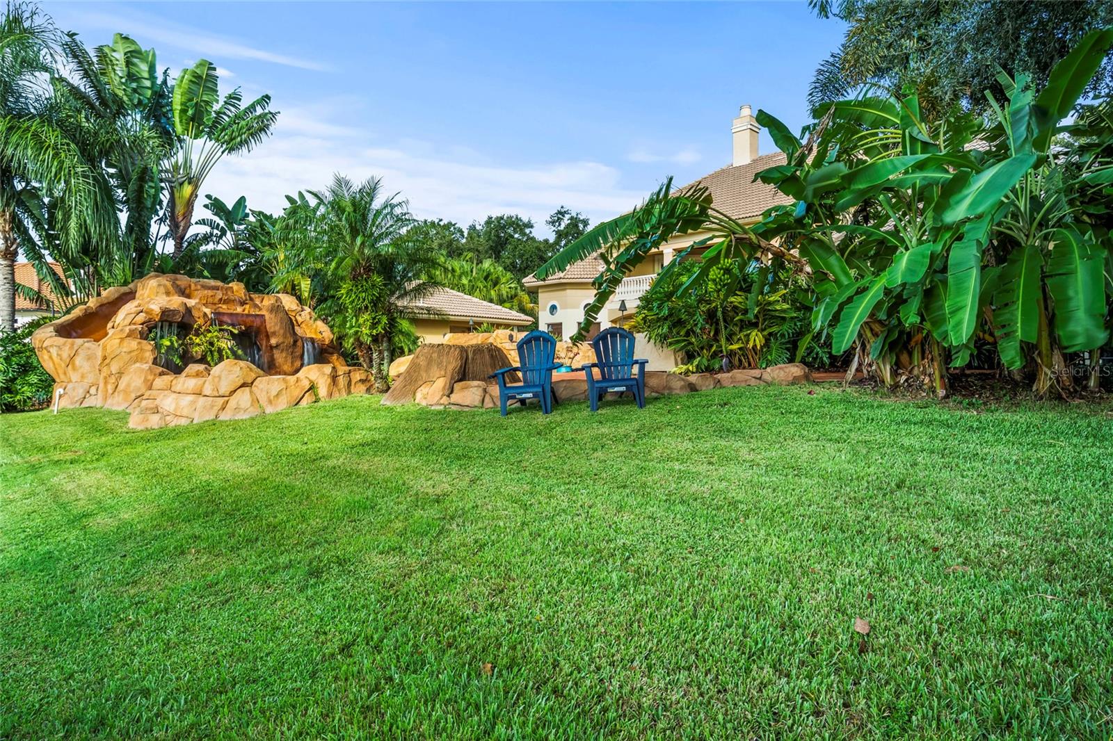 O6350408 Property Photo