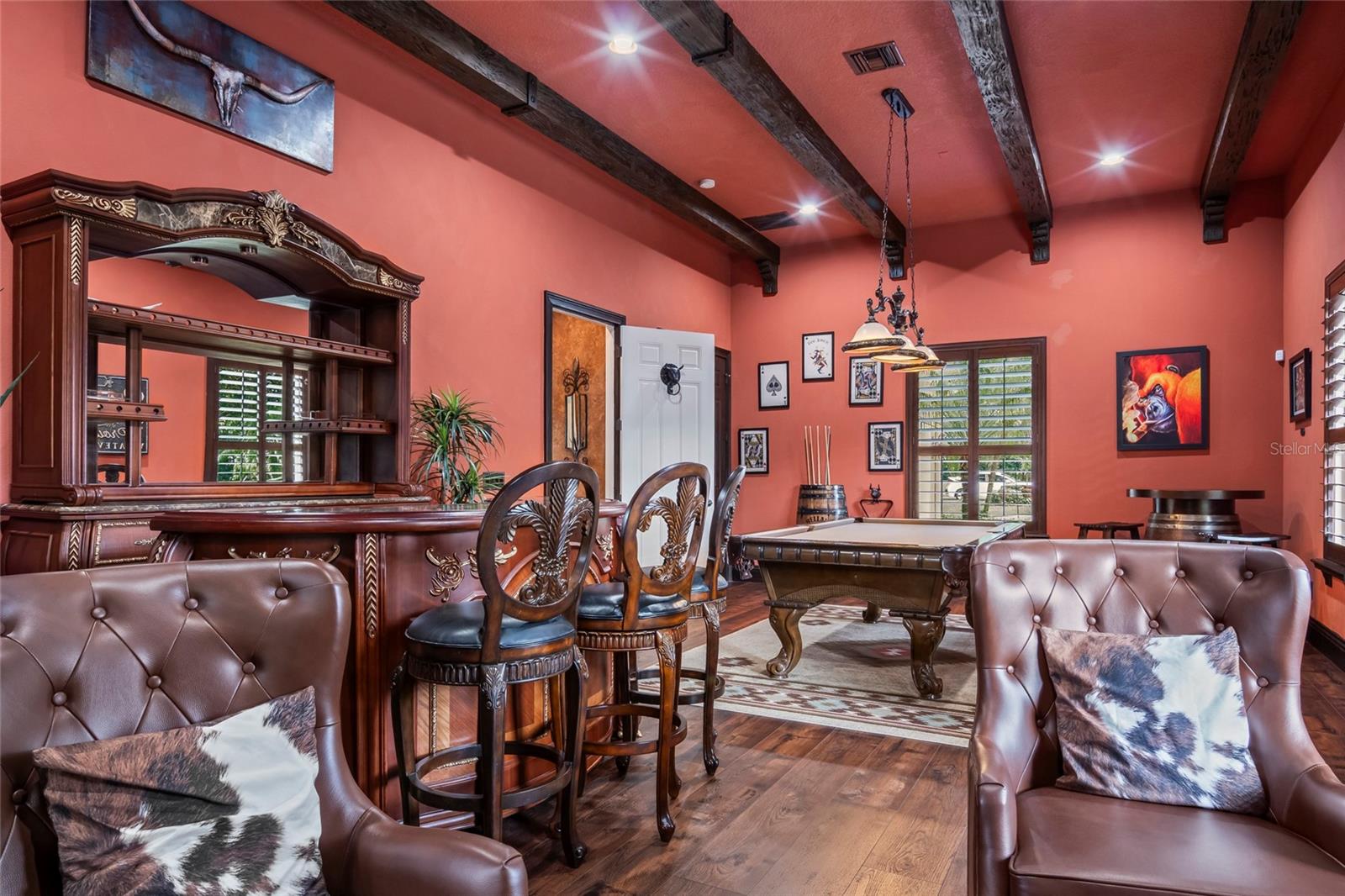 O6350408 Property Photo