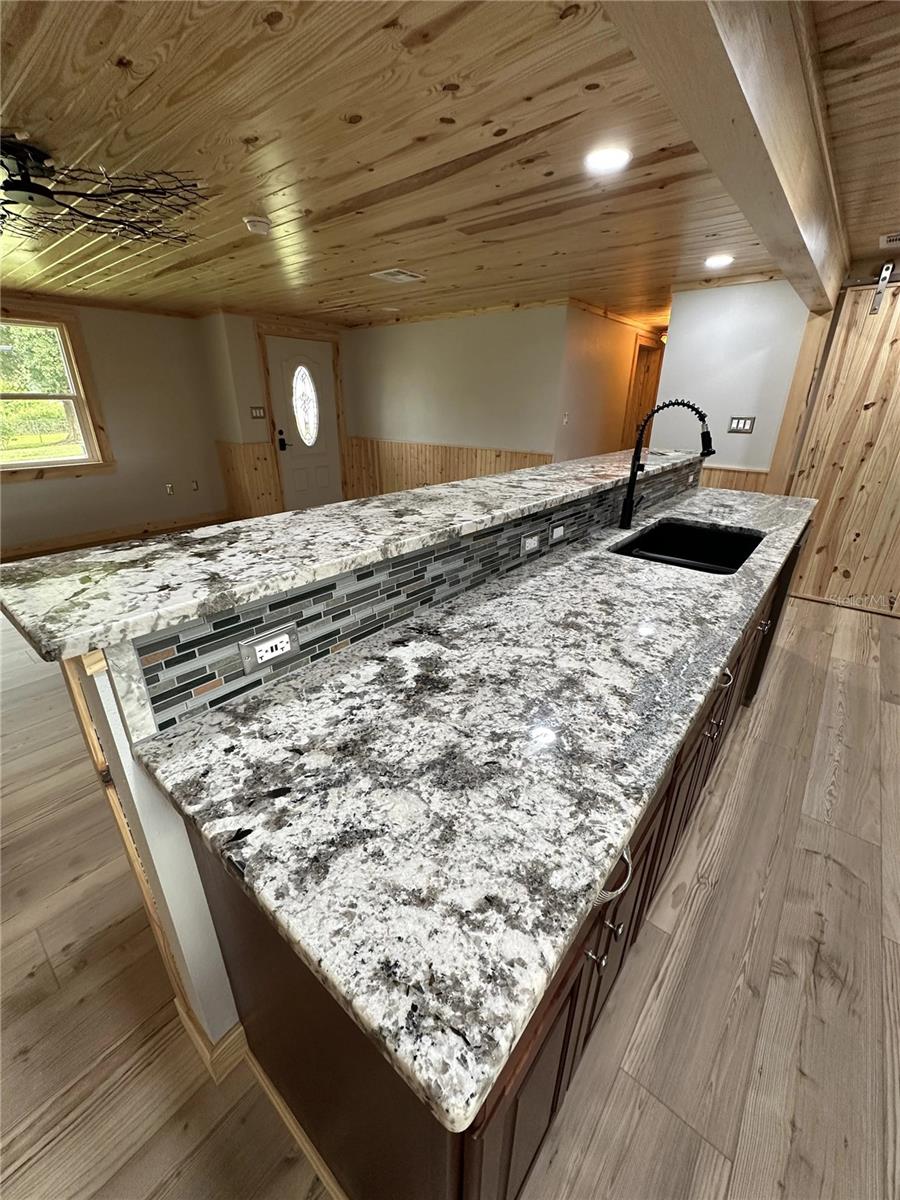 111 SPRINGDALE RD, SEBRING, FL, 33870