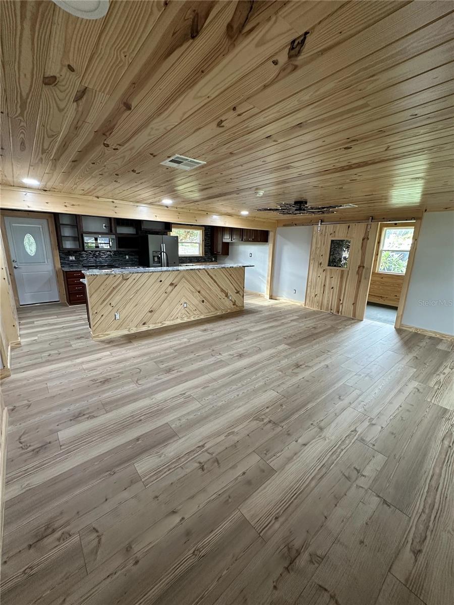 111 SPRINGDALE RD, SEBRING, FL, 33870