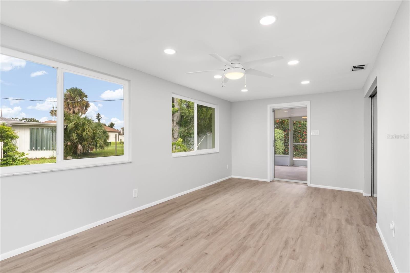 510 S VENICE BLVD, VENICE, FL, 34293