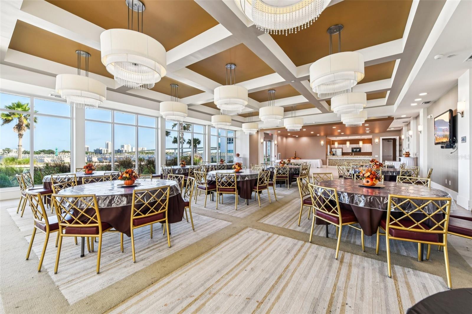 241 RIVERSIDE DR #305, DAYTONA BEACH, FL, 32117