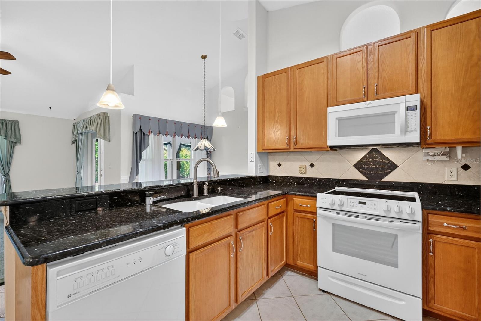 2993 W BEAUMONT LN, EUSTIS, FL, 32736