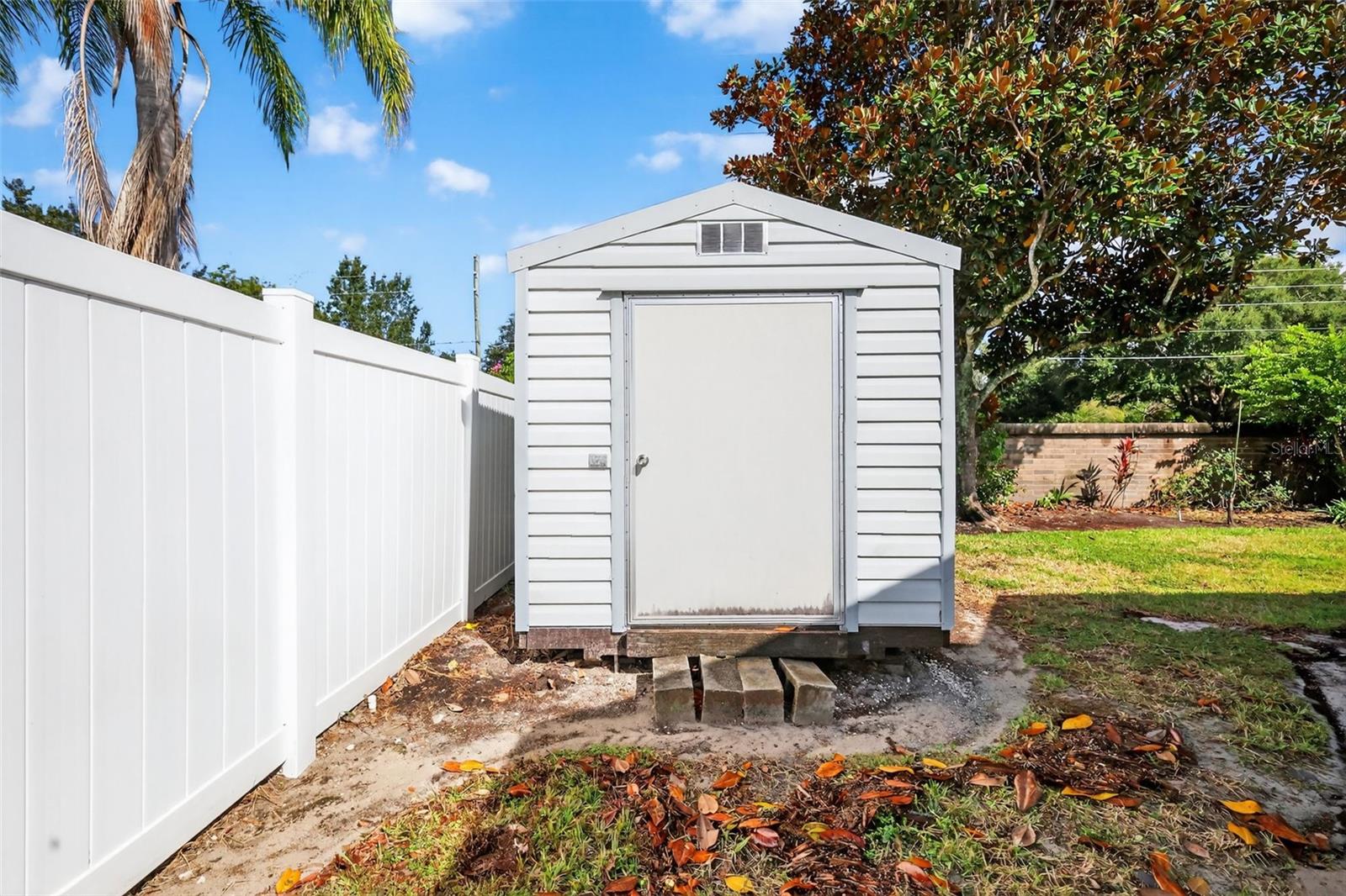 2993 W BEAUMONT LN, EUSTIS, FL, 32736