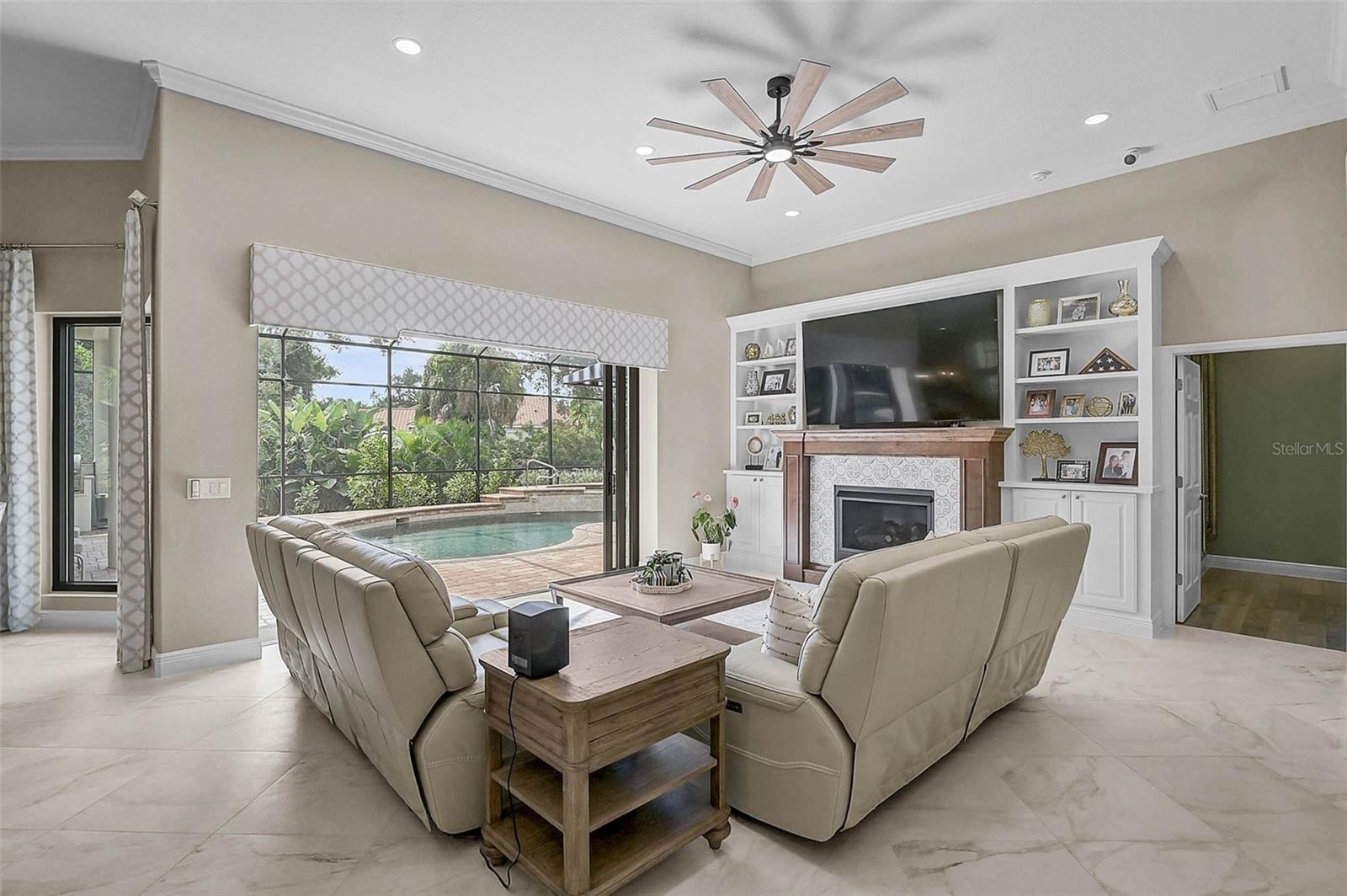 889 MACEWEN DR, OSPREY, FL, 34229