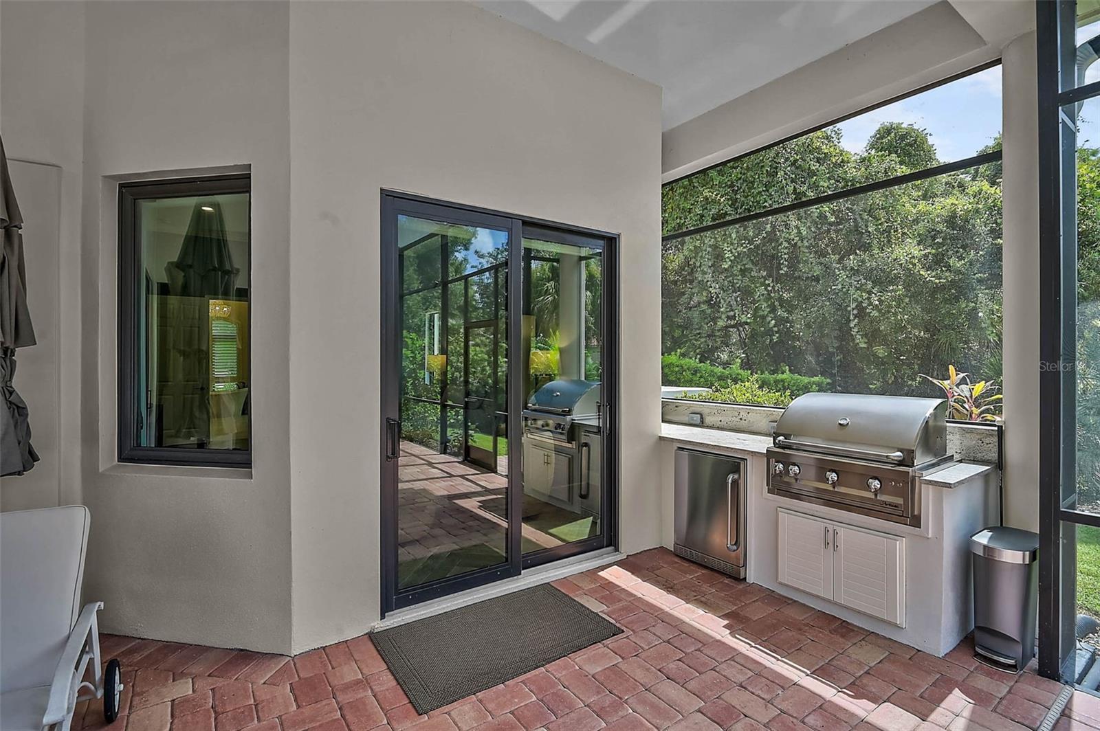 889 MACEWEN DR, OSPREY, FL, 34229