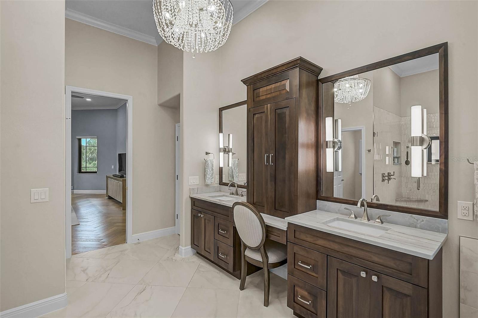 889 MACEWEN DR, OSPREY, FL, 34229