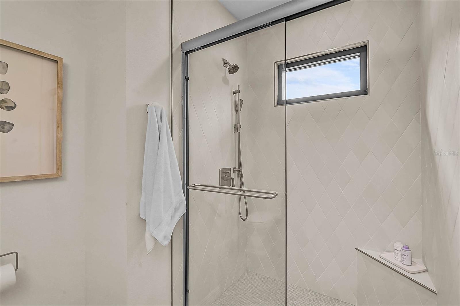 889 MACEWEN DR, OSPREY, FL, 34229