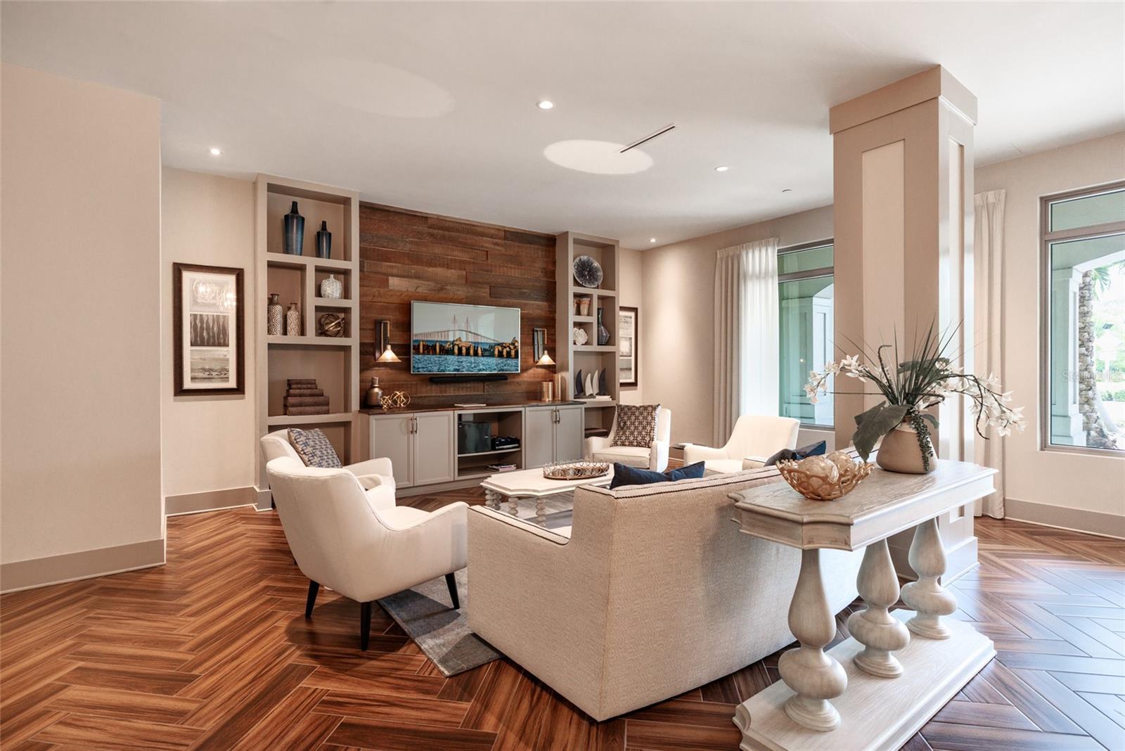 200 MAIN ST #210, DUNEDIN, FL, 34698