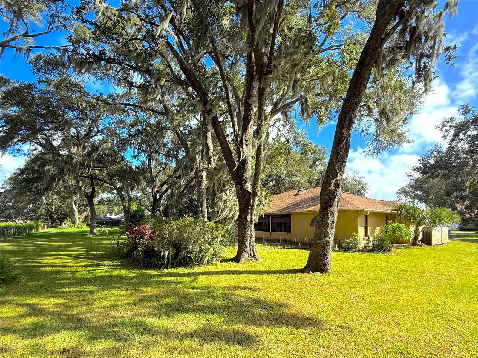 5901 DEER FLAG DR, LAKELAND, FL, 33811