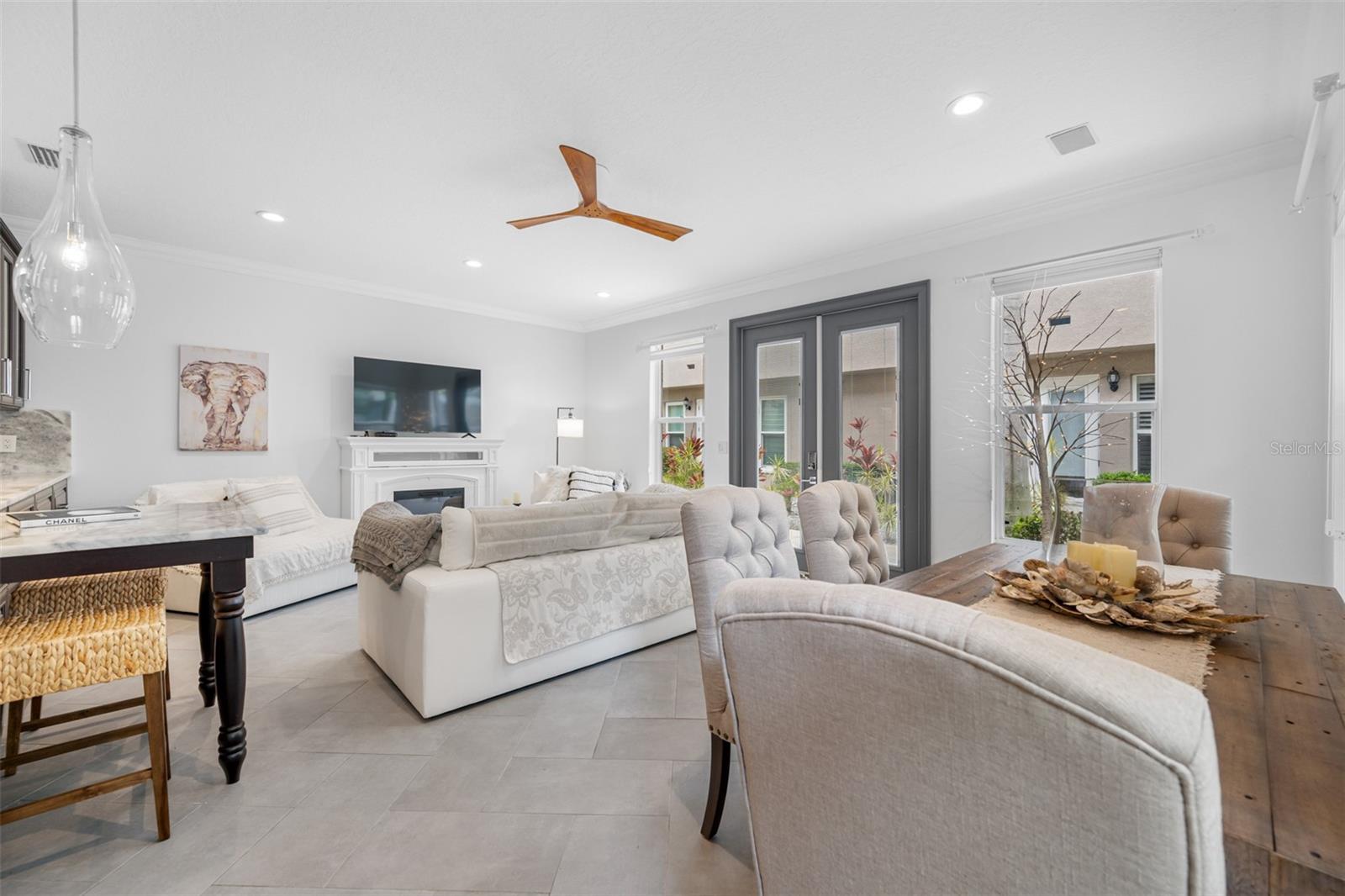 237 7TH AVE N #2, ST PETERSBURG, FL, 33701