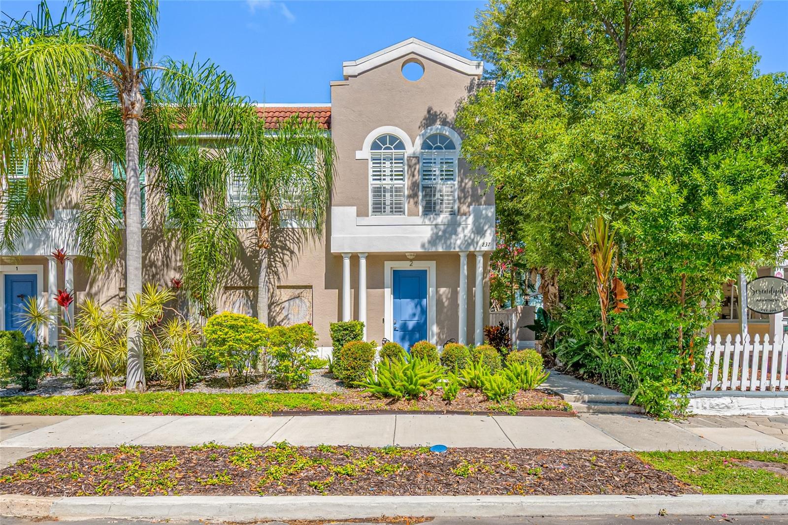 237 7TH AVE N #2, ST PETERSBURG, FL, 33701