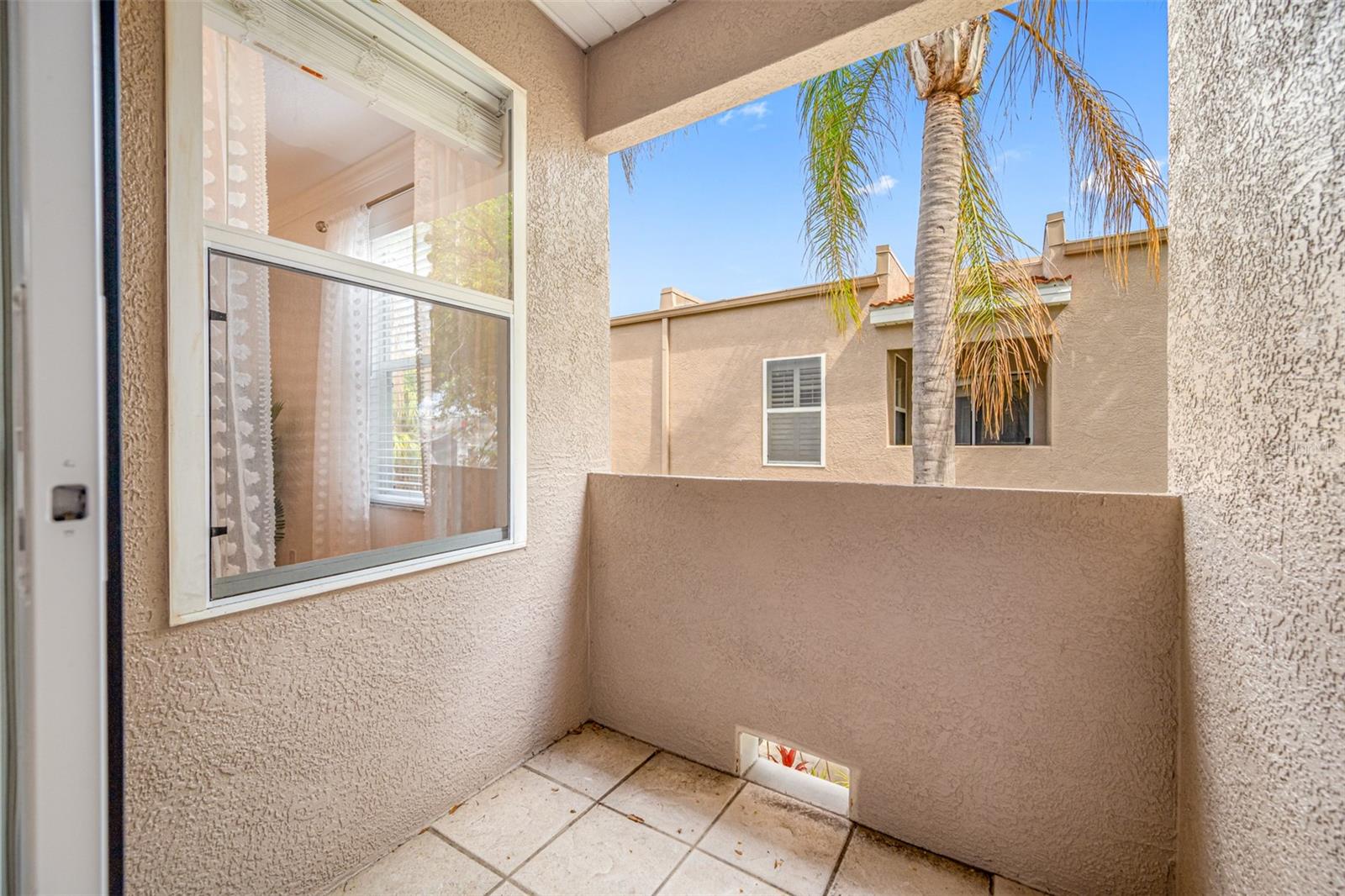 237 7TH AVE N #2, ST PETERSBURG, FL, 33701