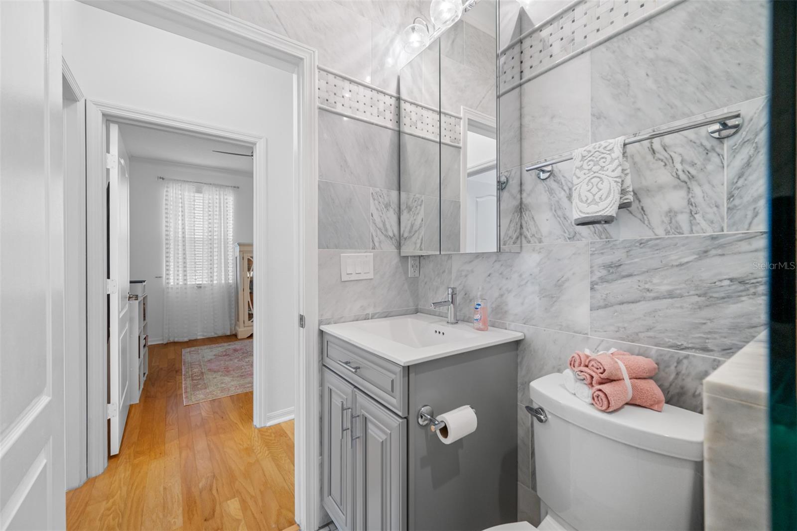 237 7TH AVE N #2, ST PETERSBURG, FL, 33701