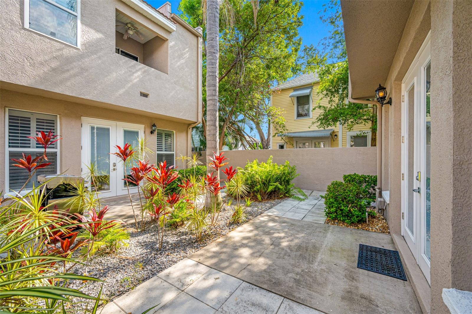 237 7TH AVE N #2, ST PETERSBURG, FL, 33701